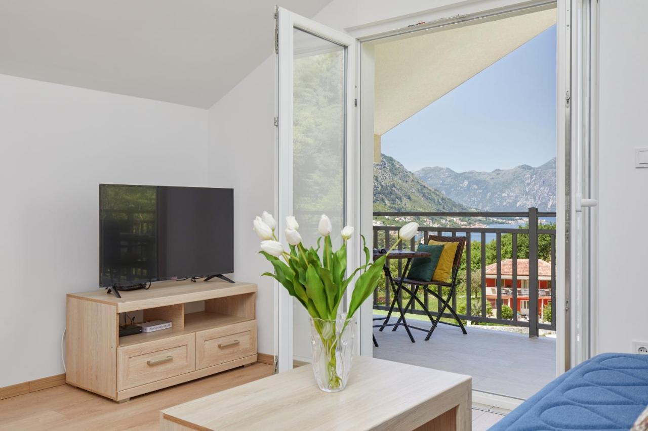 Peaceful Sunhill Apartments Kotor Exterior foto